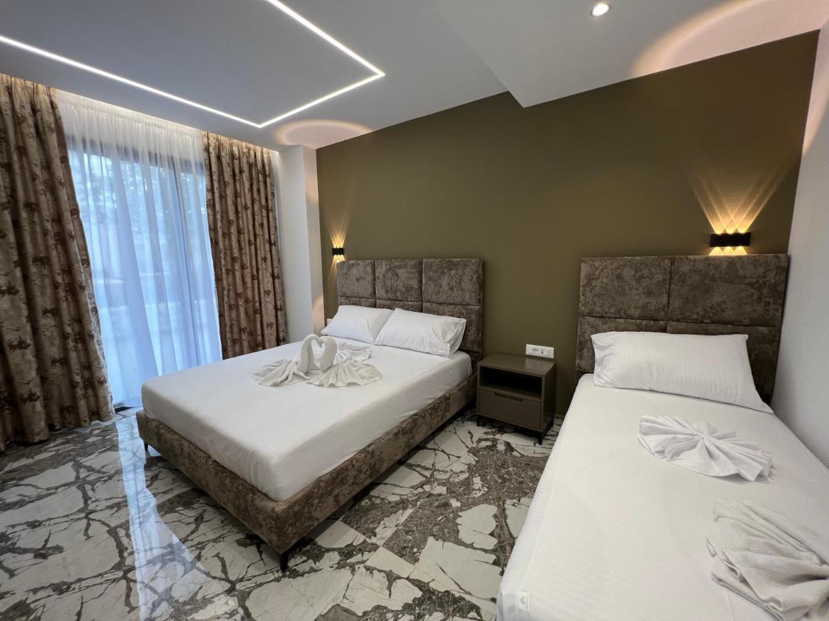 Poseidon Hotel 2 Ksamil Kültér fotó