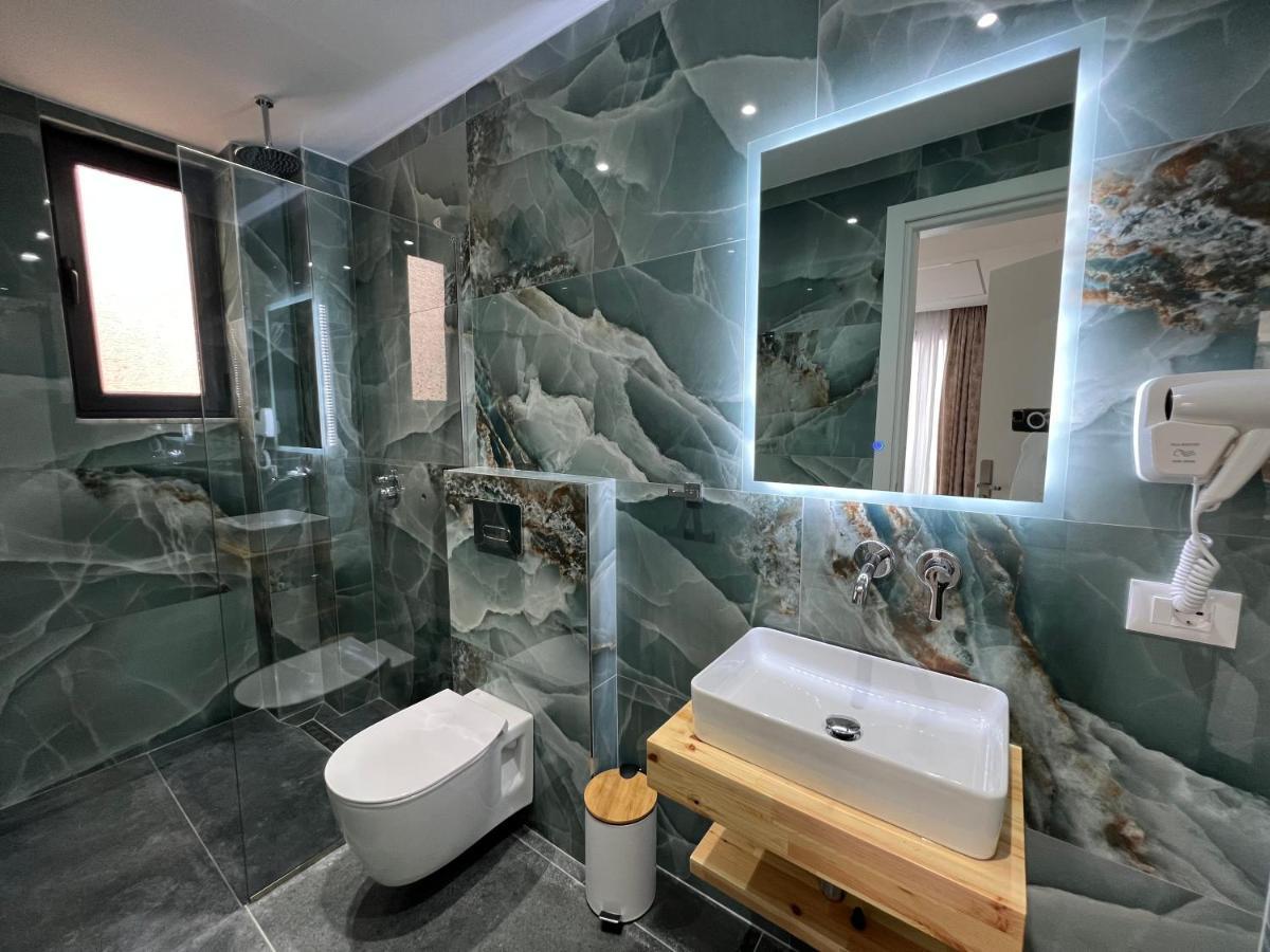 Poseidon Hotel 2 Ksamil Kültér fotó
